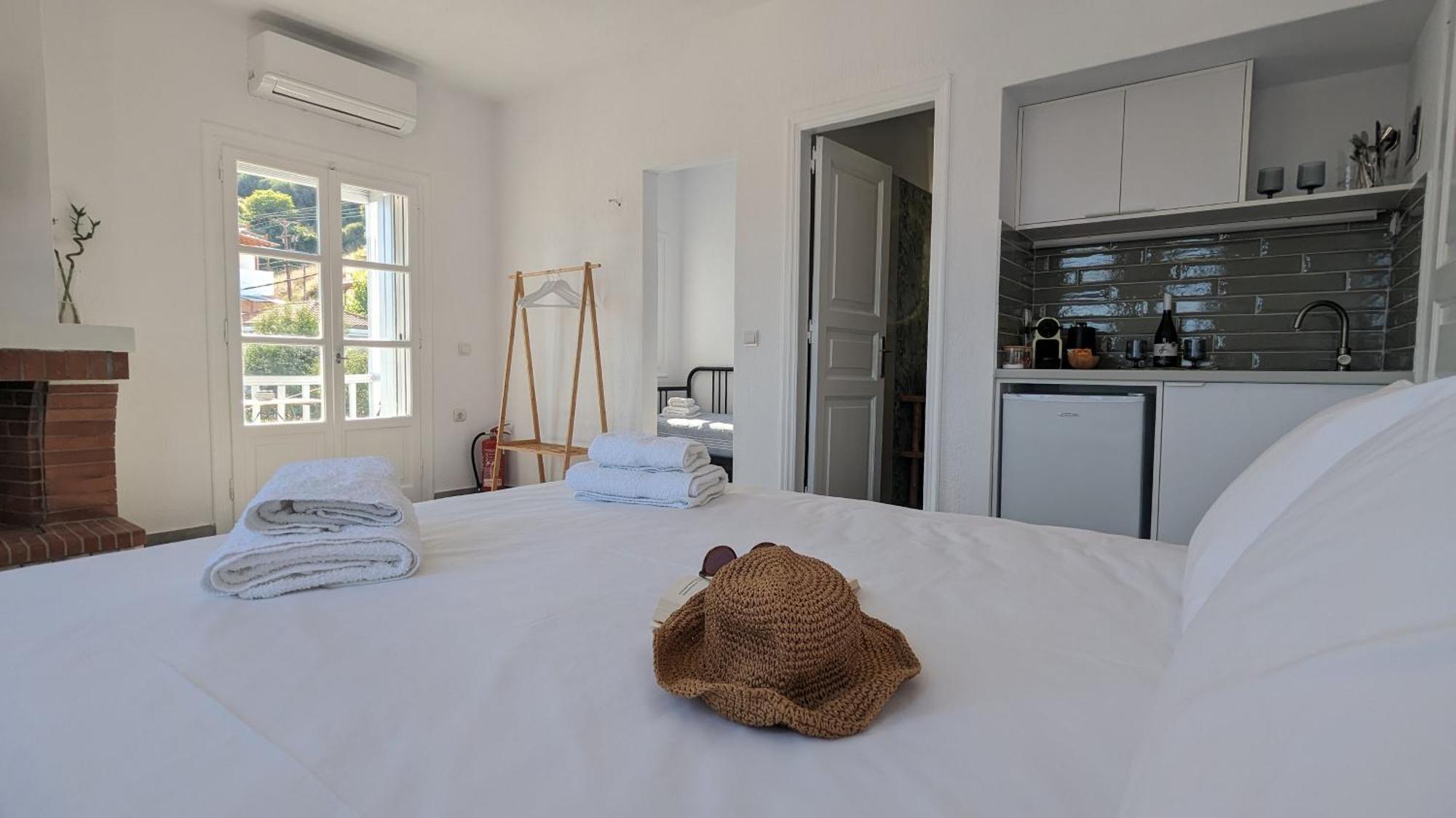 The Botanist Guesthouse 斯科派洛斯 外观 照片